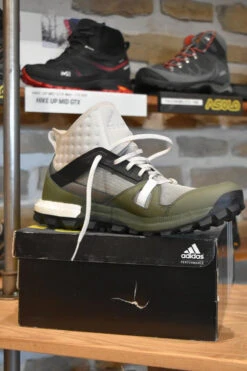 Randonnée Et Camping 27 Adidas Supernova Riot Homme