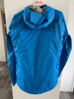 Coupes Vent The North Face HyVent 2,5L Bleu -Randonnée Et Camping 2A05E2A5 B4BF 4CC7 B61B EFA78132339E