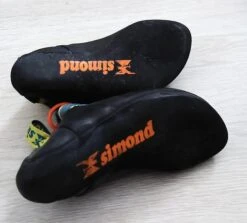 Chaussons D'escalade Simond Edge 35 Multicolore -Randonnée Et Camping 7e9116 13bfc85584ae4e2ca13b3db104fb1a82 mv2