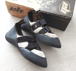 Chaussons D'escalade Blackbird EB - 38 Beige -Randonnée Et Camping 7e9116 6e9a2198669f4412bce6b914d4dc22e0 mv2