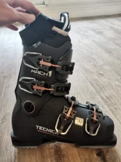 Chaussures De Ski Alpin Tecnica TECNICA MACH1 MV 95 W GRAPHITE 22 Gris -Randonnée Et Camping IMG 20220404 170513 3f0899d4 5d6c 4091 a6df dc2181997df5