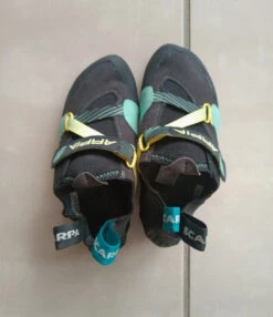 Chaussons D'escalade Scarpa Arpia 38 Noir 15 Chaussons D'escalade Scarpa Arpia 38 Noir -Randonnée Et Camping IMG 20221117 135904