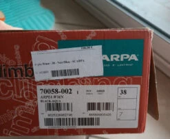 Chaussons D'escalade Scarpa Arpia 38 Noir 13 Chaussons D'escalade Scarpa Arpia 38 Noir -Randonnée Et Camping IMG 20221117 135916