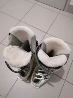 Chaussures De Ski Alpin Salomon Blanc -Randonnée Et Camping IMG 20230210 203423