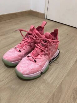 Chaussure De Basket NBA MIAMI HEAT -Randonnée Et Camping product pciture IMG 1335 jpg c0d76c3f 6bd1 48b0 a3b9 1502a7ebe39d