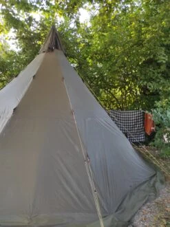Tente Tipi Varanger Camp 12-14 Helsport -Randonnée Et Camping product picture IMG 20220715 081632 jpg